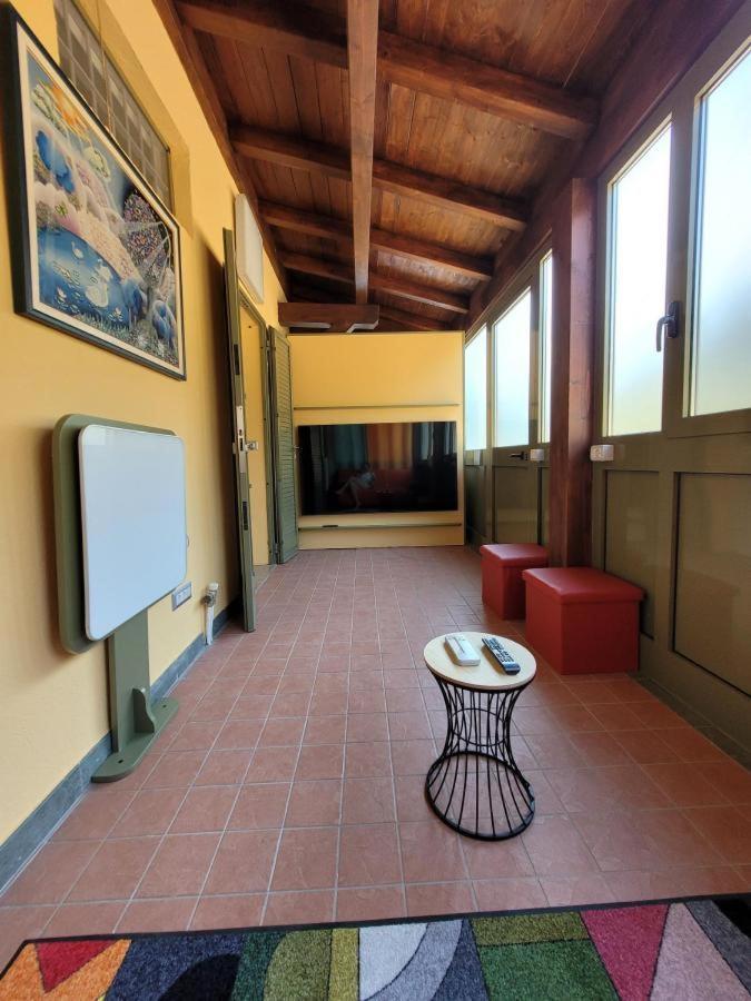 Intero Appartamento Con Giardino E Colazione Dario Parma Ngoại thất bức ảnh